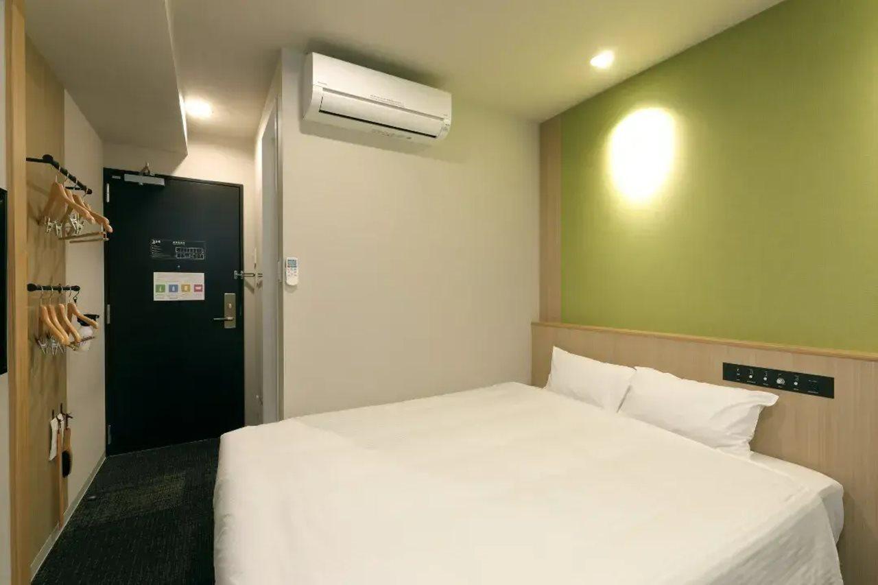 At Inn Hotel Toyotashi Eki Toyota  Εξωτερικό φωτογραφία
